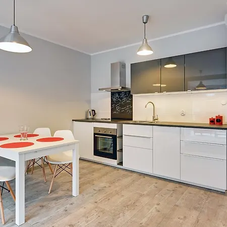 Triapart Chmielna Park 3 *